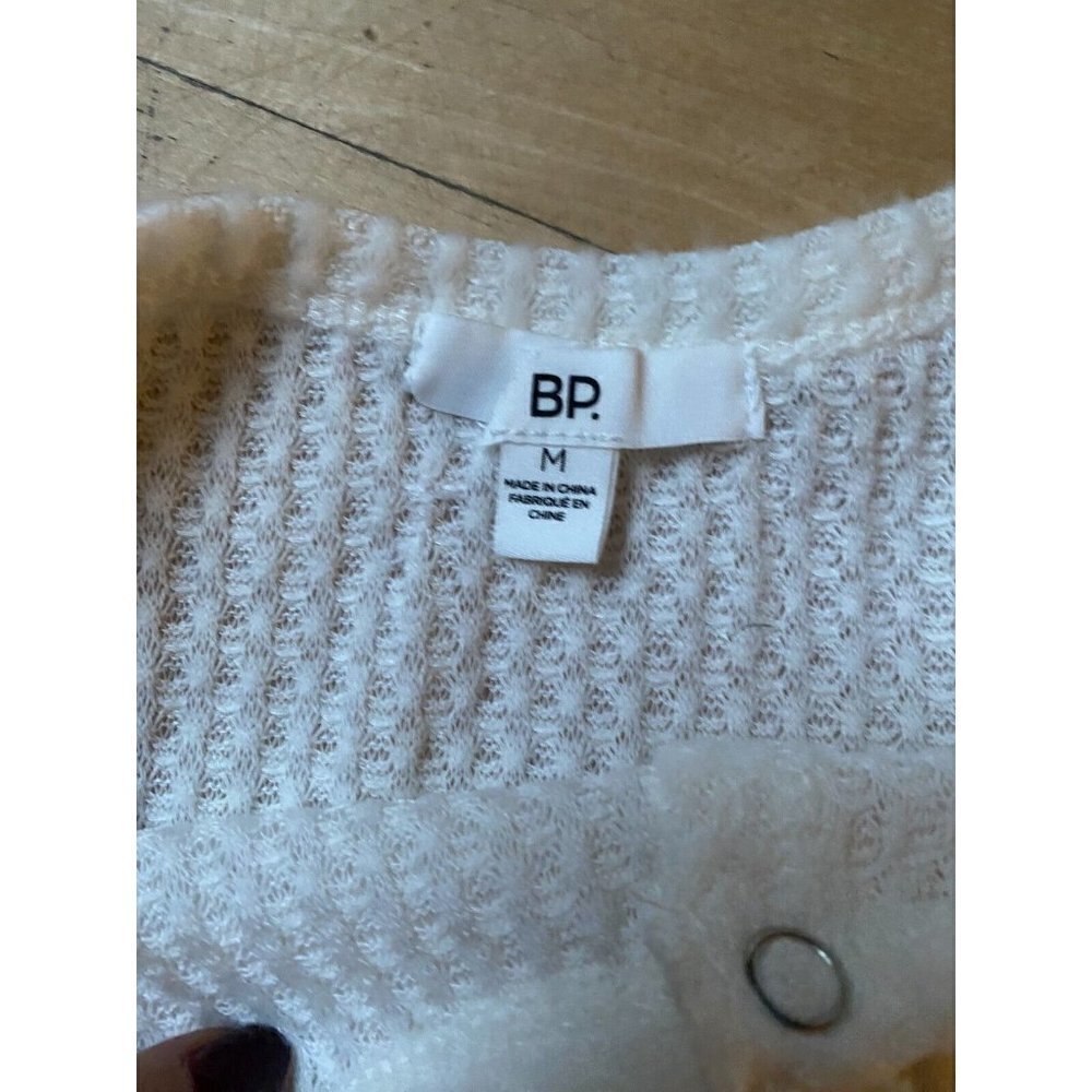 Bp henley long sleeve BNWOT white top sz medium womens snap button oversize - Picture 5 of 6